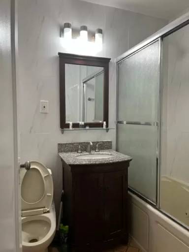 Main picture of 4703 90th St