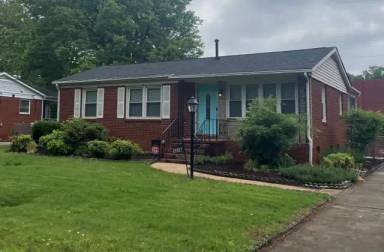 Main picture of 1236 Dean St