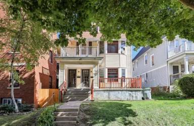 Main picture of 2970 N Murray Ave