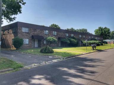 Main picture of 400 N Inglewood Ave