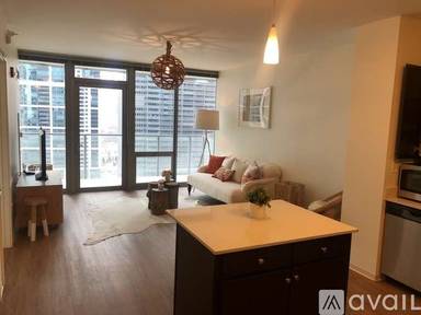 Main picture of 323 E Wacker Dr