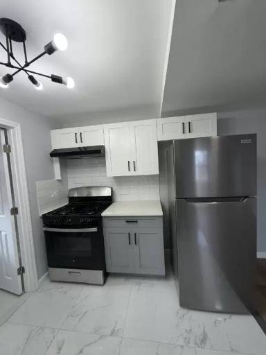 Main picture of 504 S Orange Ave