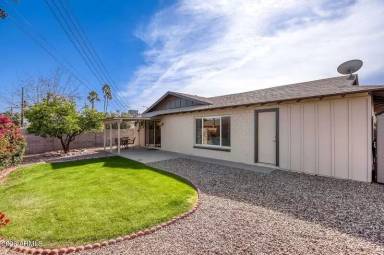 Main picture of 8640 E Wilshire Dr