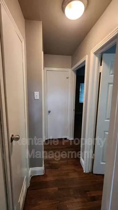 Main picture of 406 W 14th St