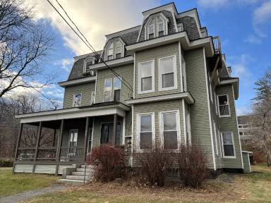 Main picture of 533 South Main Street - Apartment 4