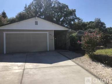 Main picture of 6409 Bay Hill Way