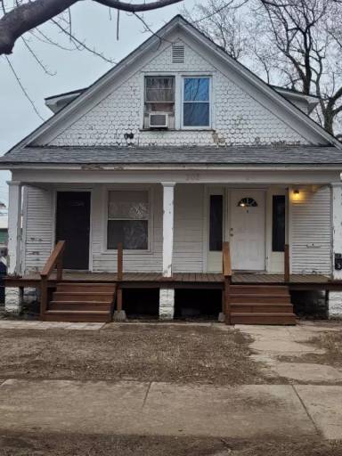 Main picture of 306 S Greenwood St