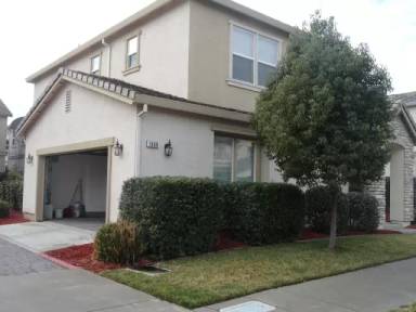 Main picture of 1881 Alice Way
