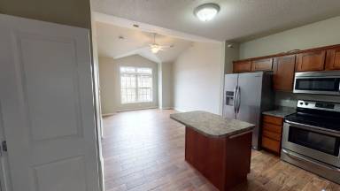 Main picture of 4510 Twain Cir