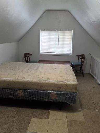 Main picture of 145 Vine St