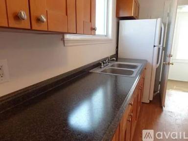 Main picture of 2580 Richmond Ter