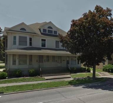 Main picture of 1403 1/2 Charleston Ave