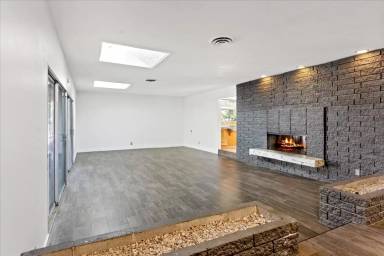 Main picture of 1812 Cochran St