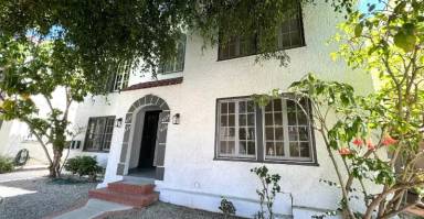 Main picture of 422 N Spaulding Ave