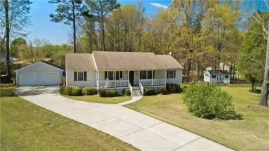 Main picture of 3808 Plantation Ct