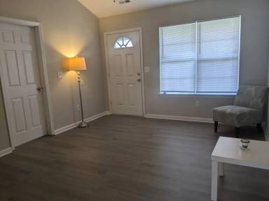 Main picture of 4626 Palm Breeze Ln