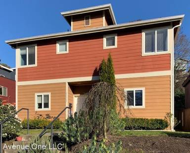 Main picture of 4736 Delridge Way SW