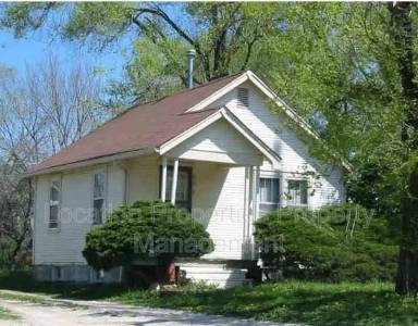 Main picture of 928 E 19th St