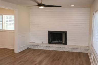 Main picture of 4444 Saint Francis Ave