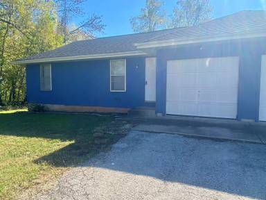 Main picture of 628 N Orchard Crest Ave