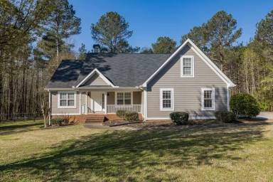 Main picture of 450 Timber Creek Dr
