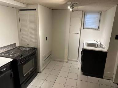 Main picture of 219 West 7th Avenue - A