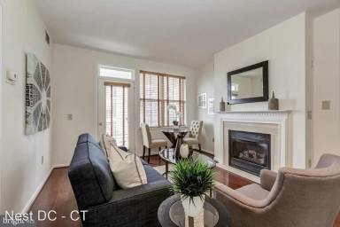 Main picture of 2001 12th St NW