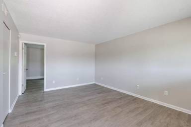 Main picture of 209 North Woodland Drive - 2