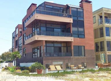 Main picture of 6201 Ocean Front Walk