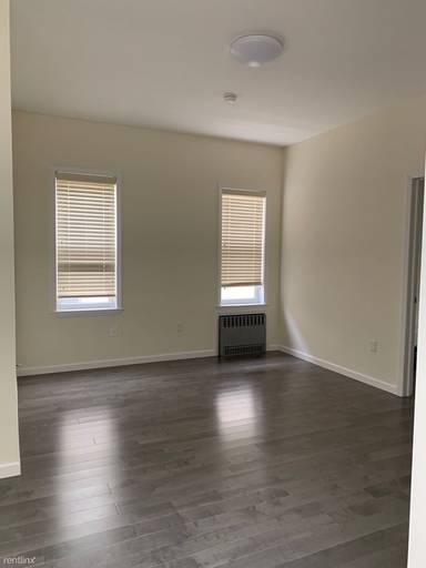 Main picture of 1315 80th St