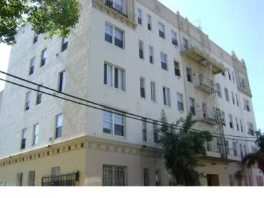 Main picture of 1523 N McCadden Pl