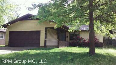 Main picture of 1348 S Arcadia Ave