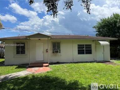 Main picture of 6028 SW 27th St