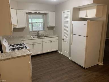 Main picture of 5629 Saint Charles Rd