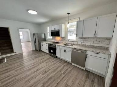 Main picture of 3119 Brookside Ave