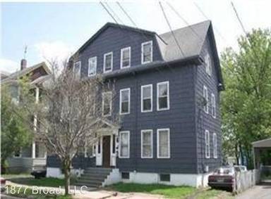 Main picture of 21 Wayland St