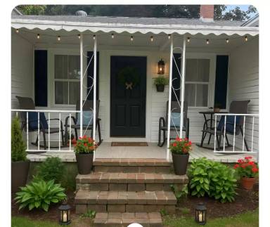 Main picture of 410 Mosquito Point Rd