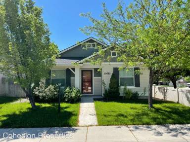 Main picture of 10085 W Rustica St