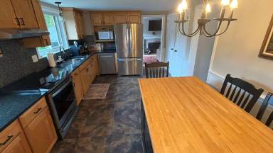 Main picture of 79 Brook St