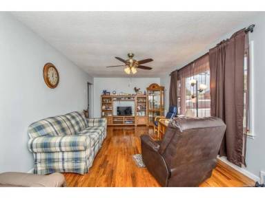 Main picture of 211 Palomino Pkwy