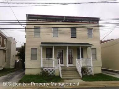 Main picture of 356 Hall St
