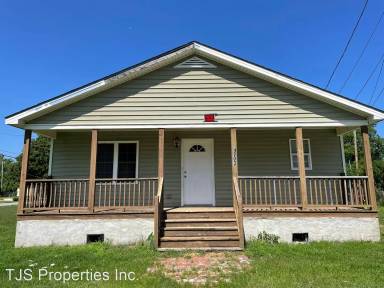 Main picture of 903 West St