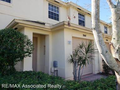 Main picture of 9947 E Villa Cir
