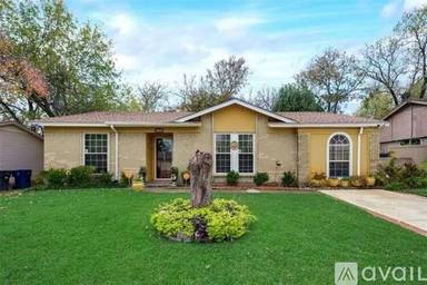 Main picture of 1326 Colony Dr