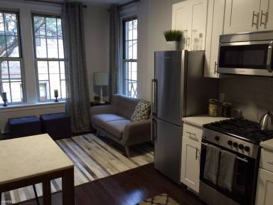 Main picture of 40 Clearway St