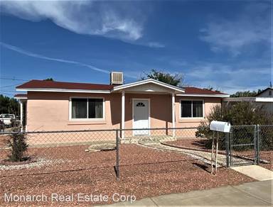 Main picture of 1198 Douglas Dr