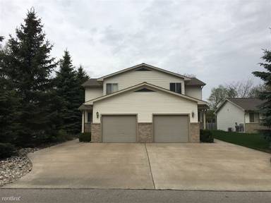 Main picture of 2400 Morning Dawn Dr
