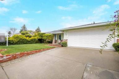 Main picture of 3133 San Juan Pl