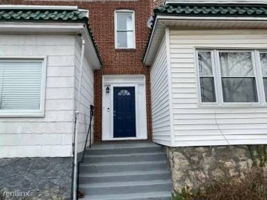 Main picture of 2850 Oakley Ave