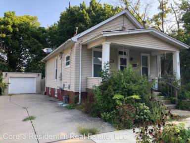 Main picture of 819 W Mill St